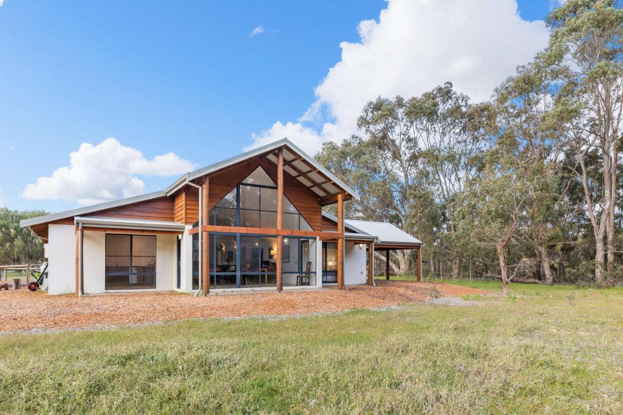 Kangaroo Retreat - Family Favourite Bush Retreat With Kangaroos In Margaret River Villa Exterior photo