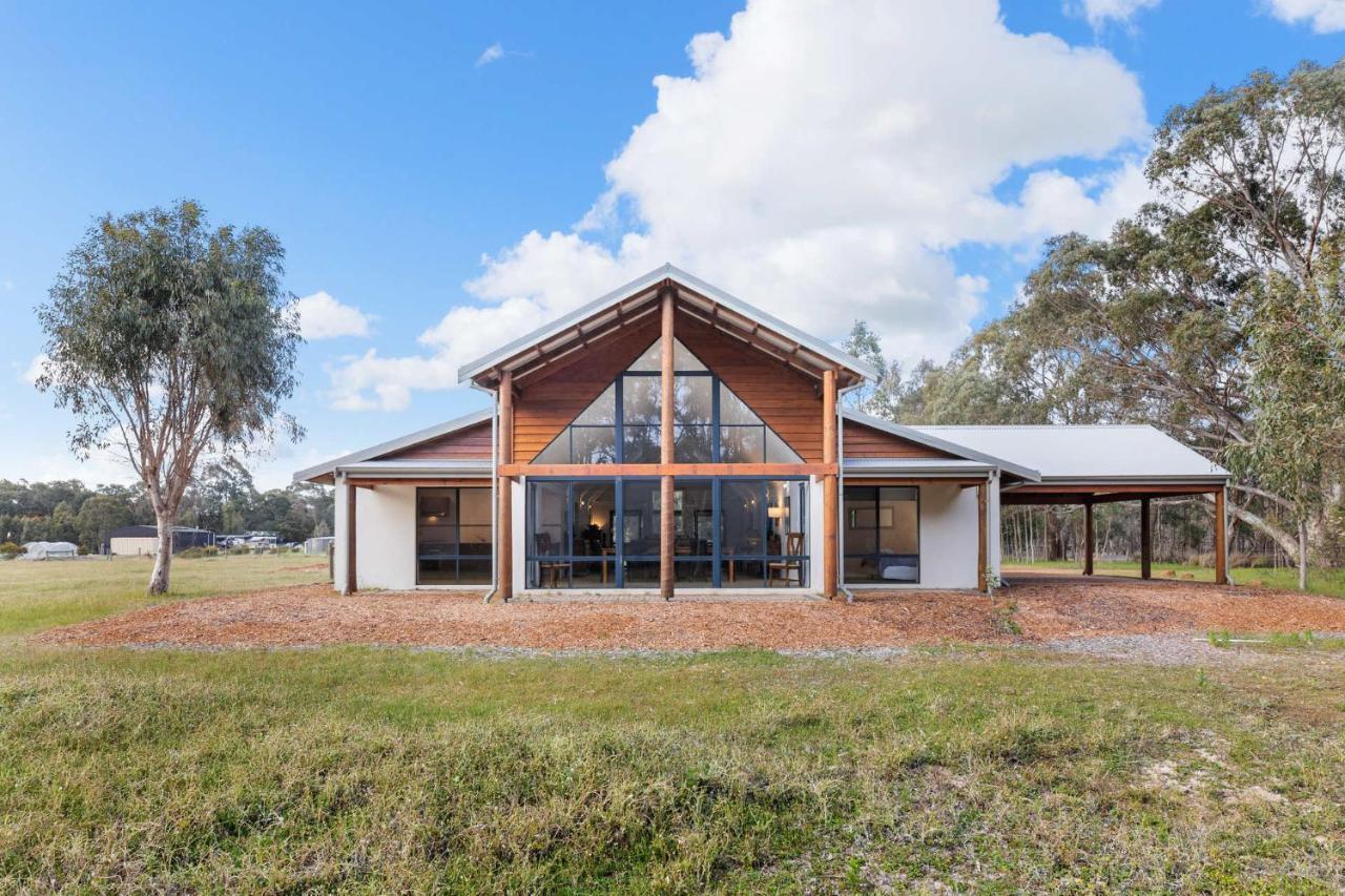 Kangaroo Retreat - Family Favourite Bush Retreat With Kangaroos In Margaret River Villa Exterior photo